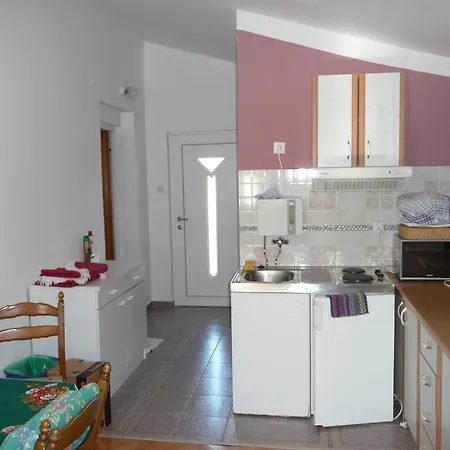 Kirschey Bibinje