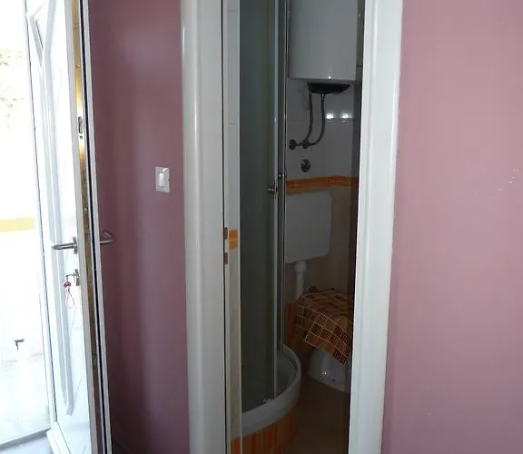 Kirschey Bibinje